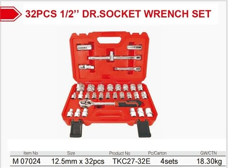 Socket Wrench And Accessories Tool Set